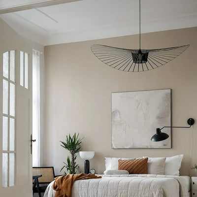 Rosland Vertigo Pendant Light – Elegant Hat-Inspired Design for a Sophisticated Interior